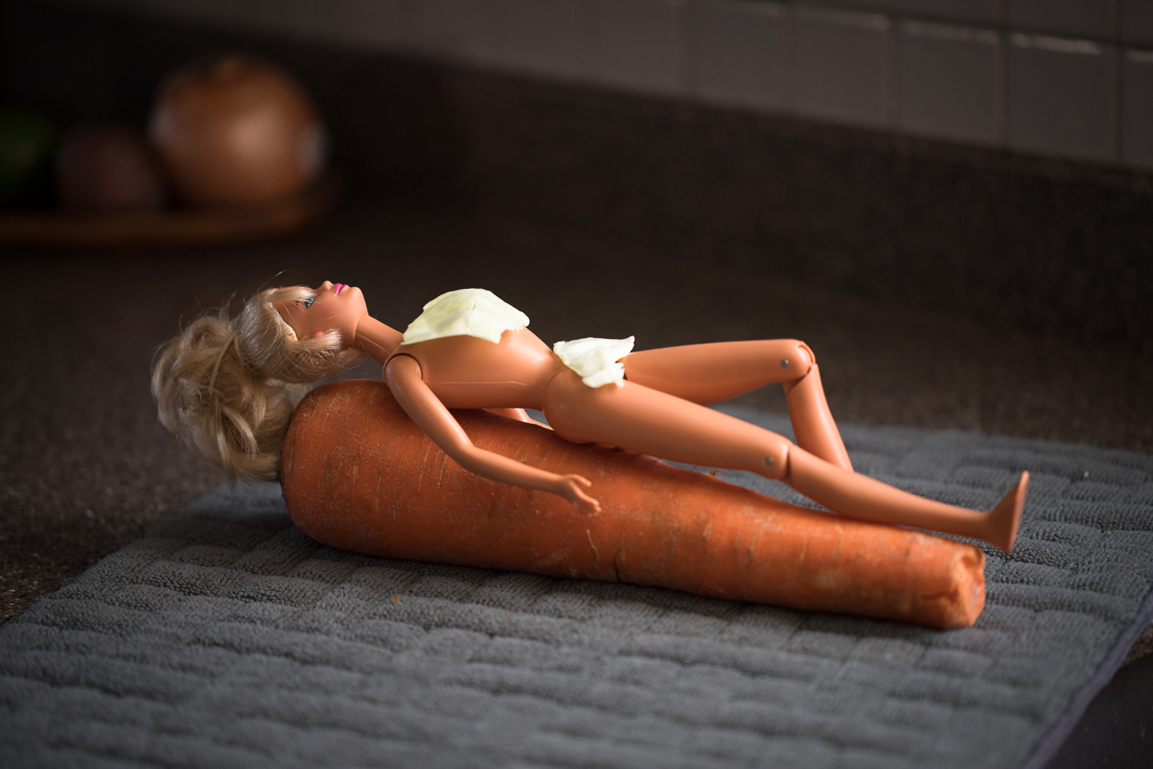 boudoir-cabbage-carrot-barbie
